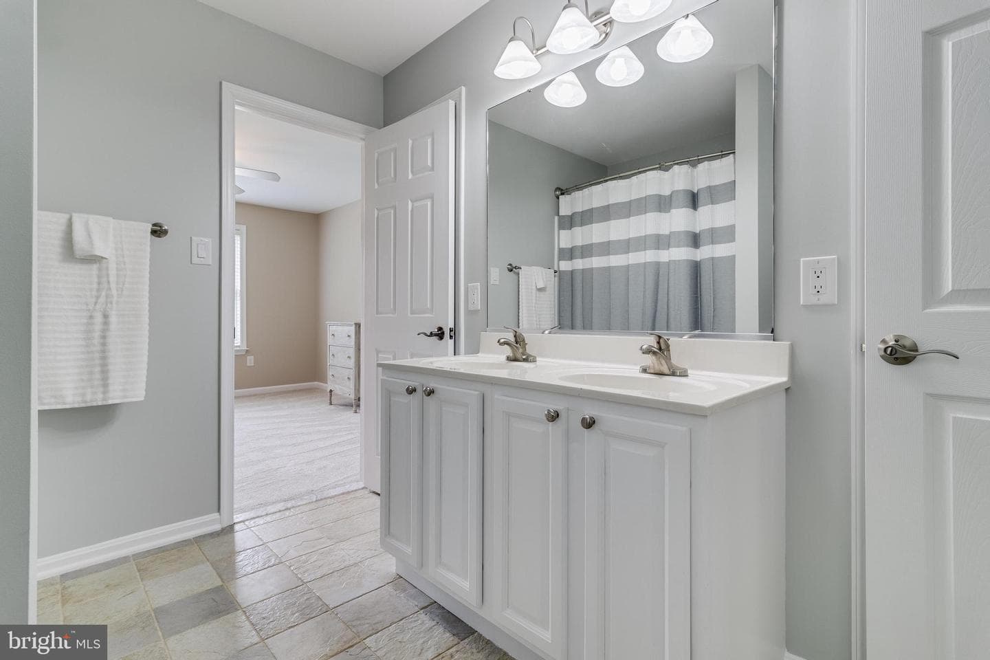 6422 Hard Bargain Circle photo 41