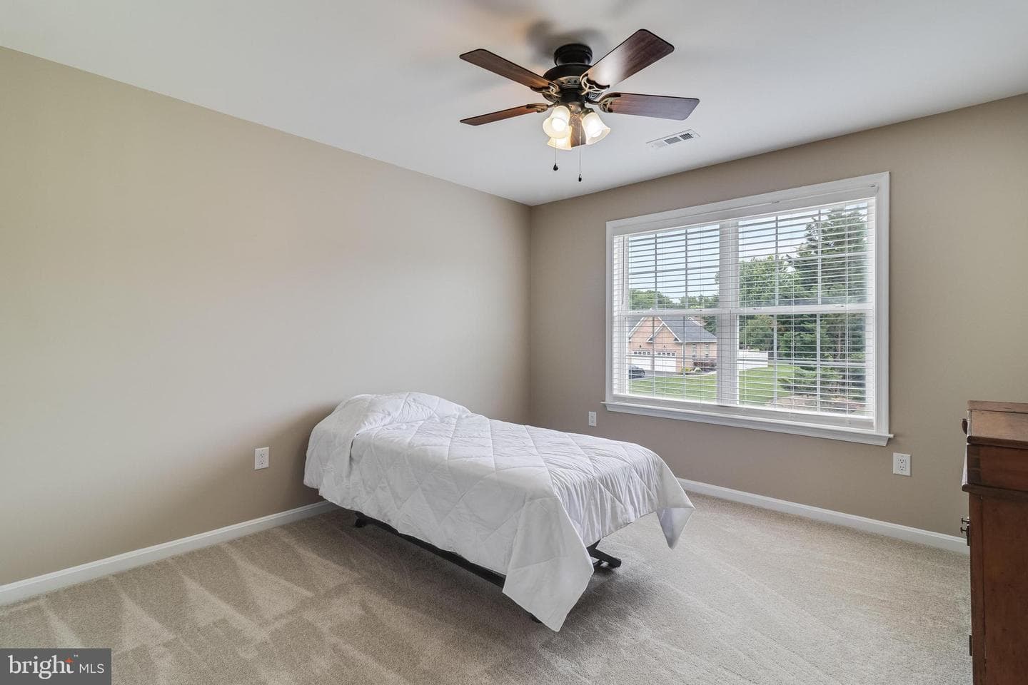 6422 Hard Bargain Circle photo 45