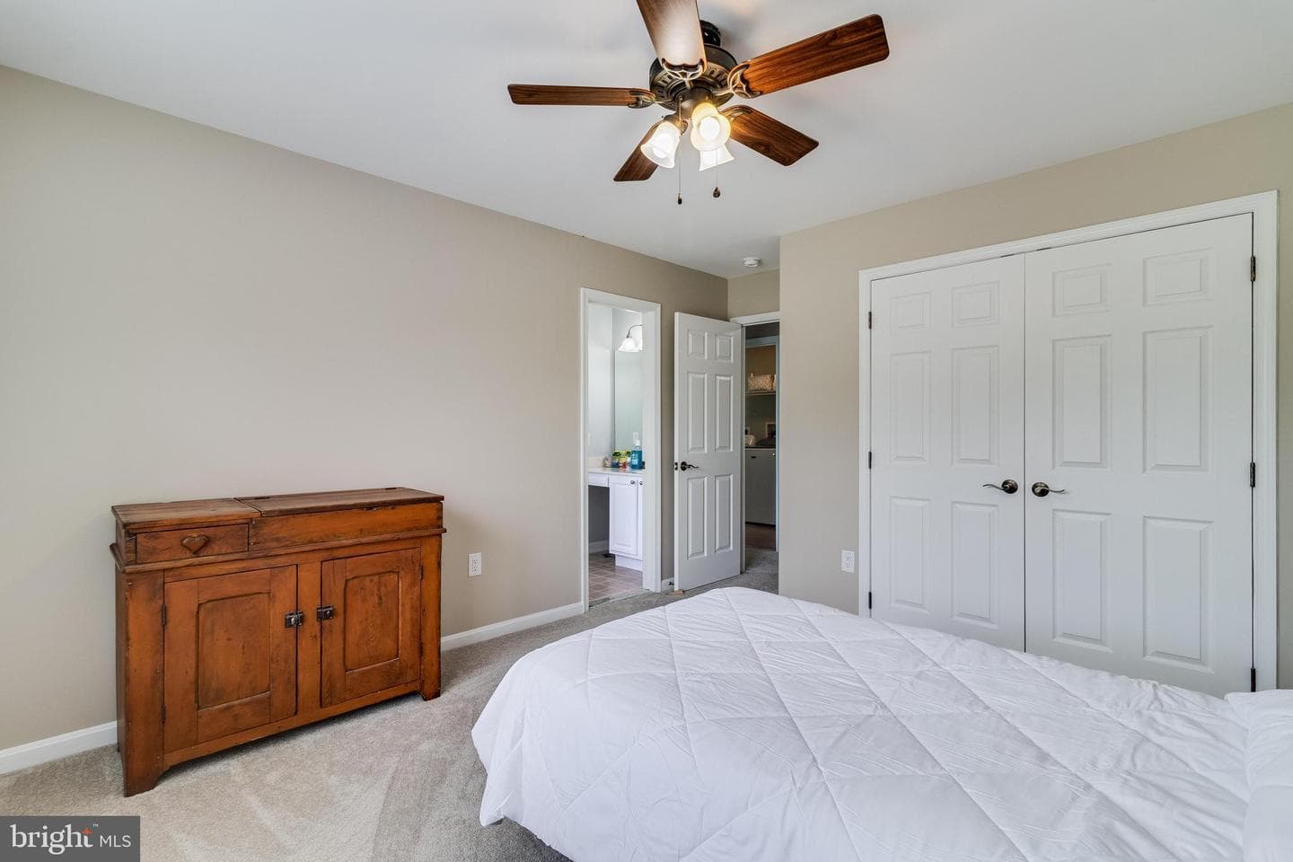 6422 Hard Bargain Circle photo 46