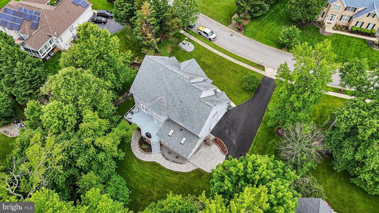 6422 Hard Bargain Circle photo 80