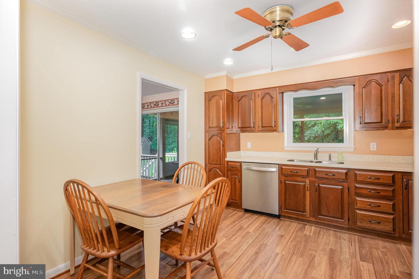 9268 East Court photo 10