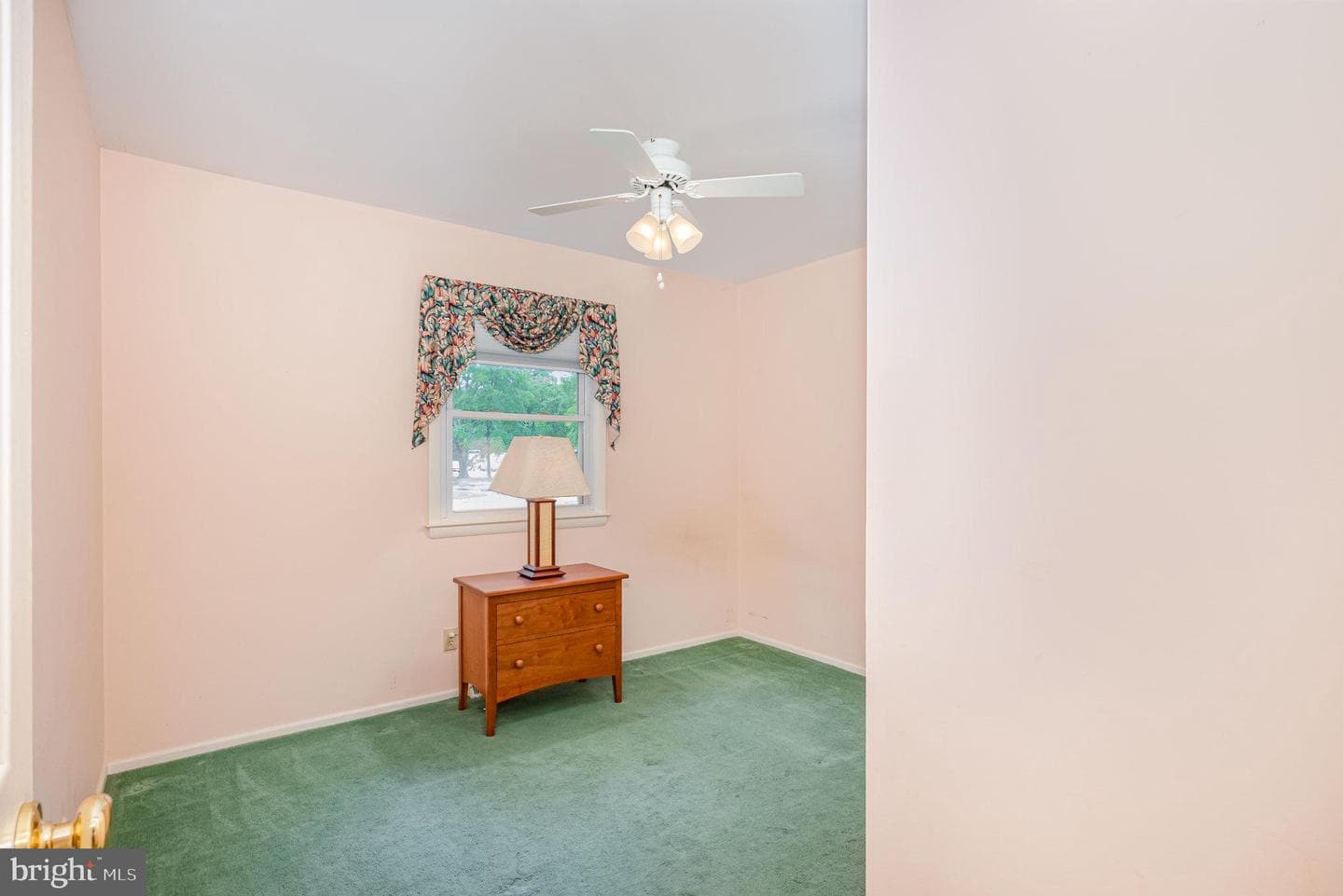 9268 East Court photo 16
