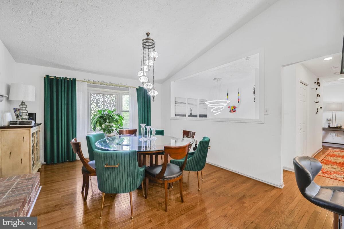 3555 Snowbell Court photo 7
