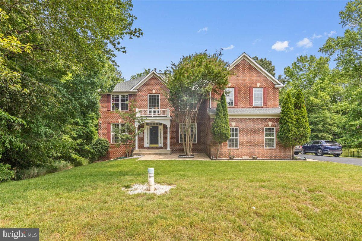 8200 Tiverton Drive photo 2