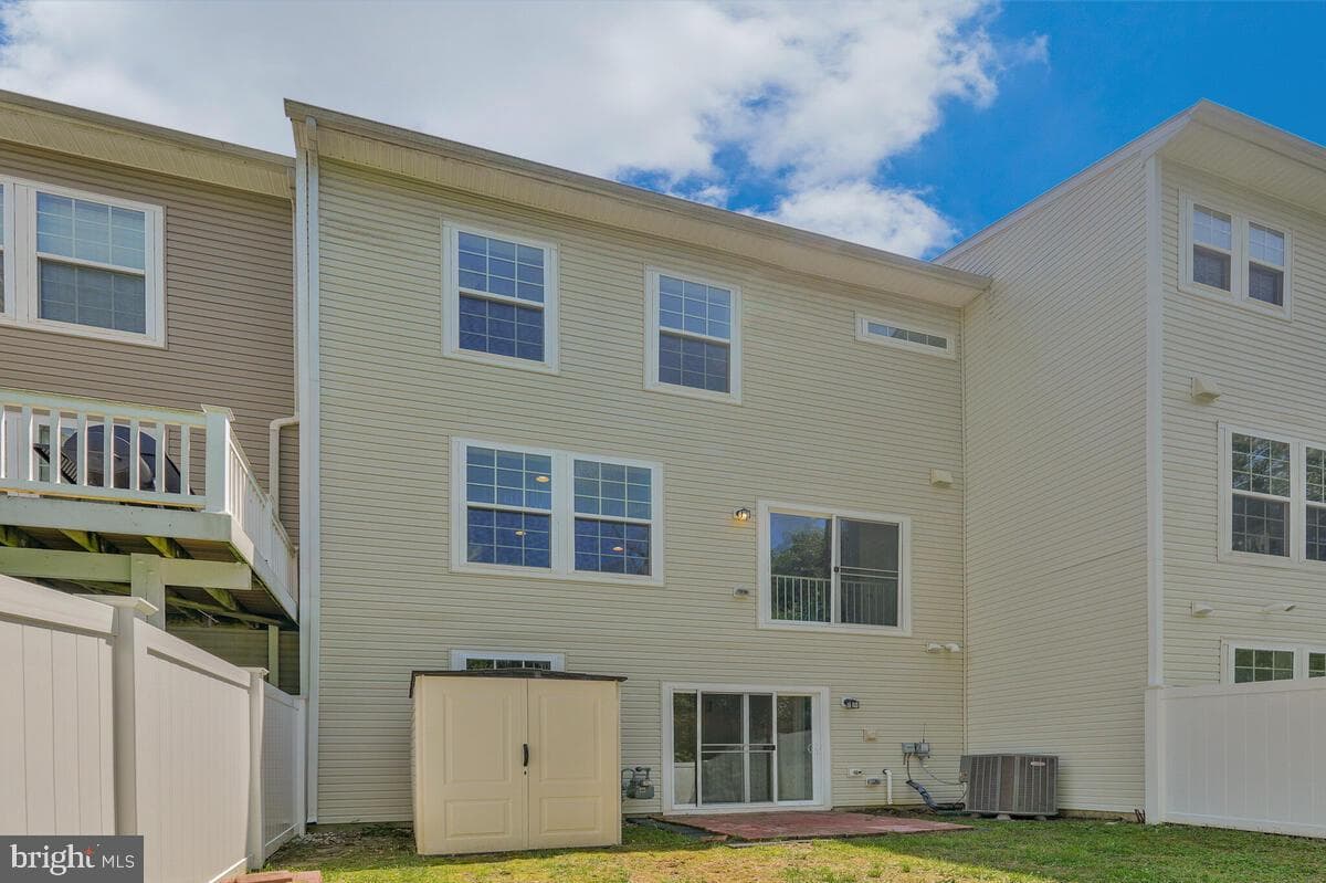 12310 Sandstone Street photo 37