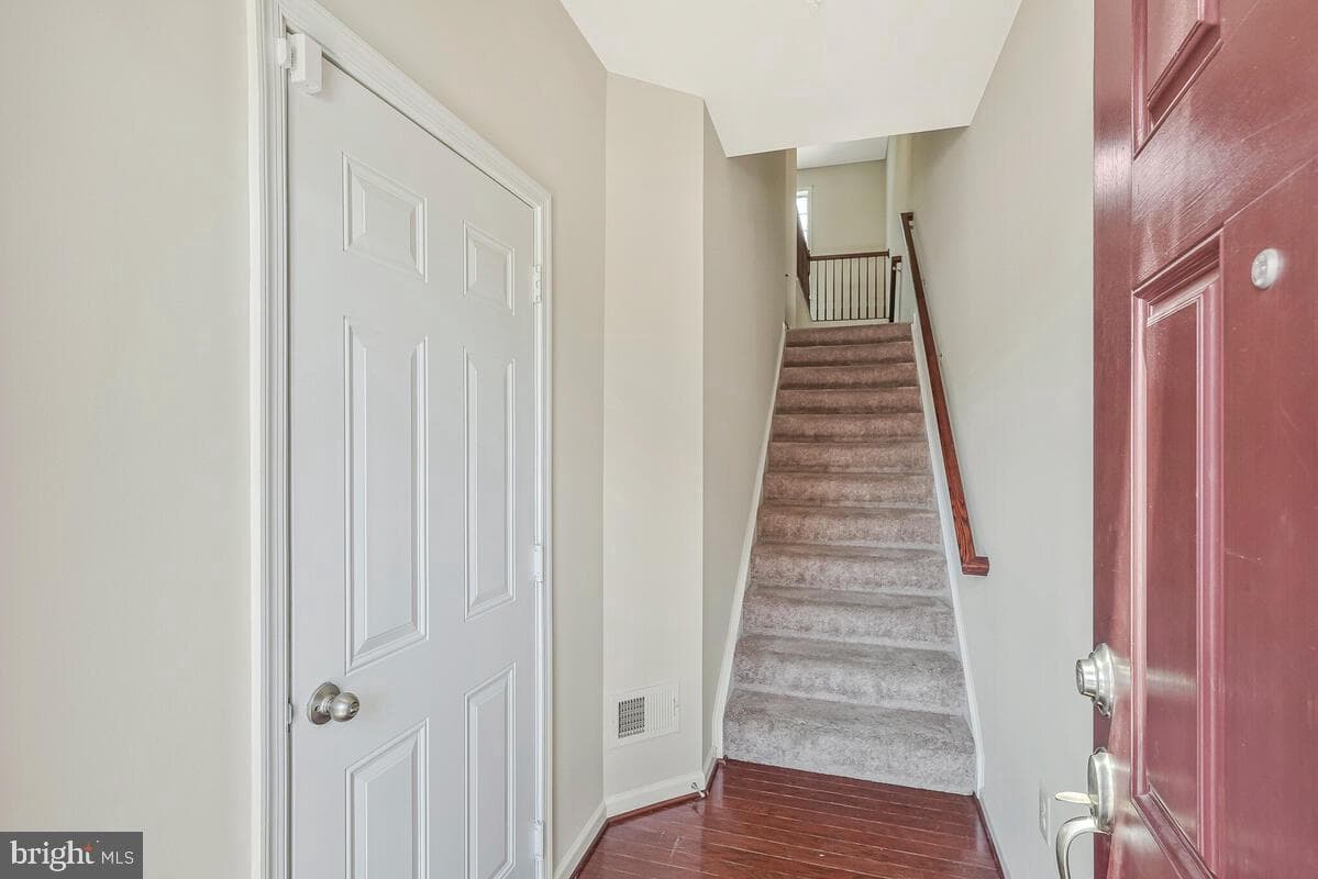 12310 Sandstone Street photo 4