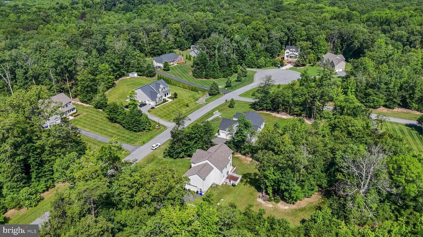 2812 Deer Creek Court photo 40