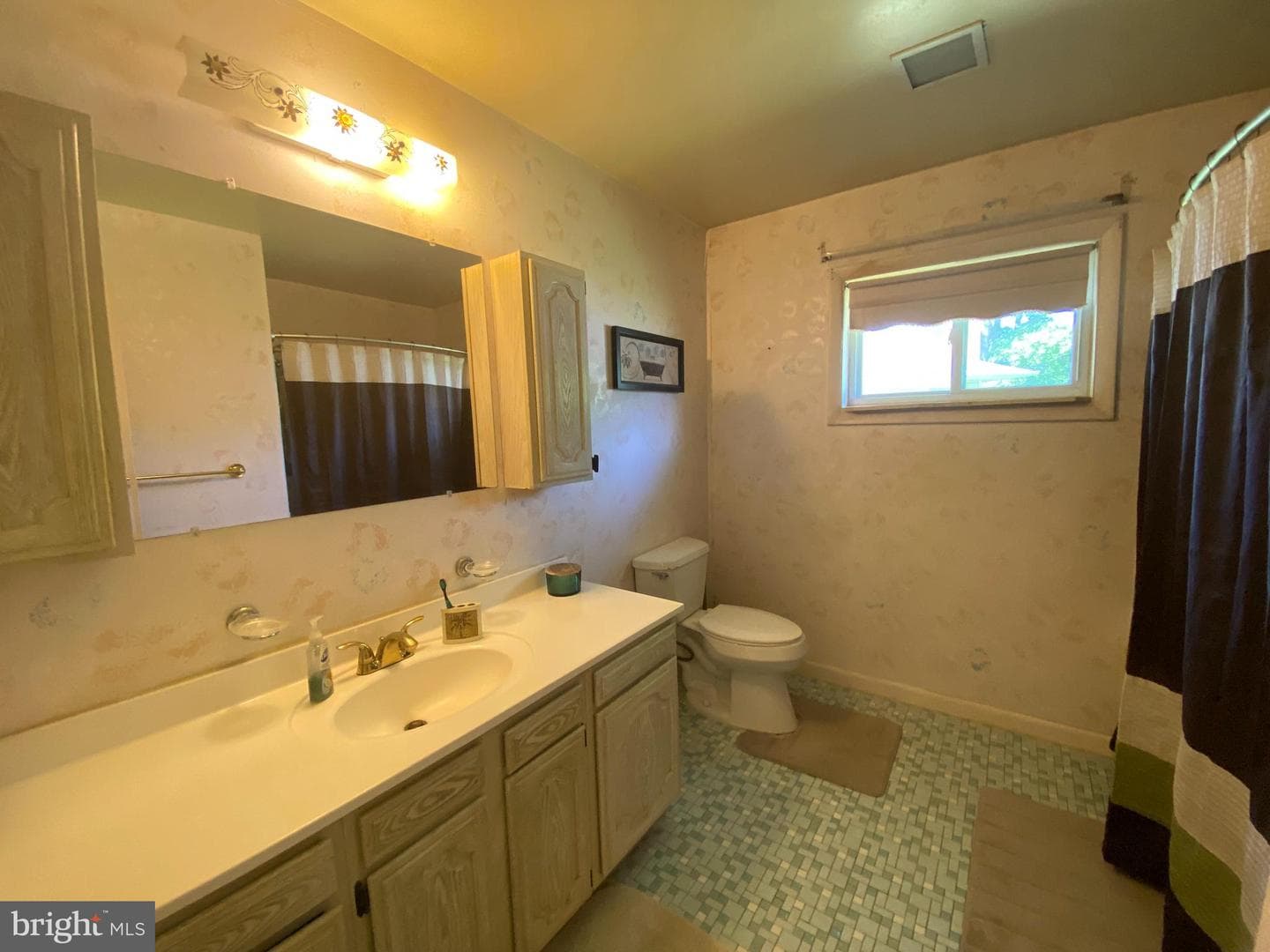 8023 Holly Avenue photo 19