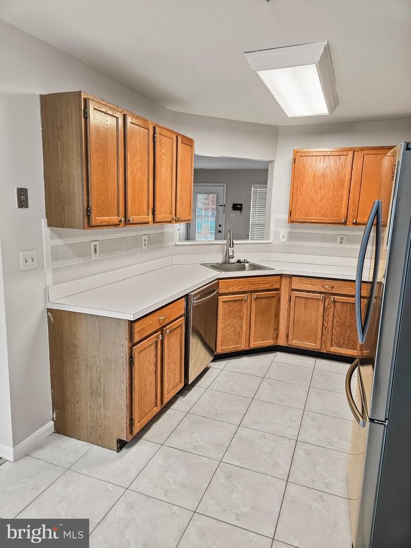 2530 Fernwood Court photo 11