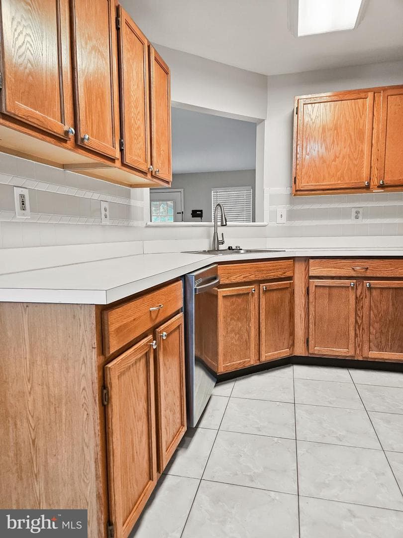 2530 Fernwood Court photo 13