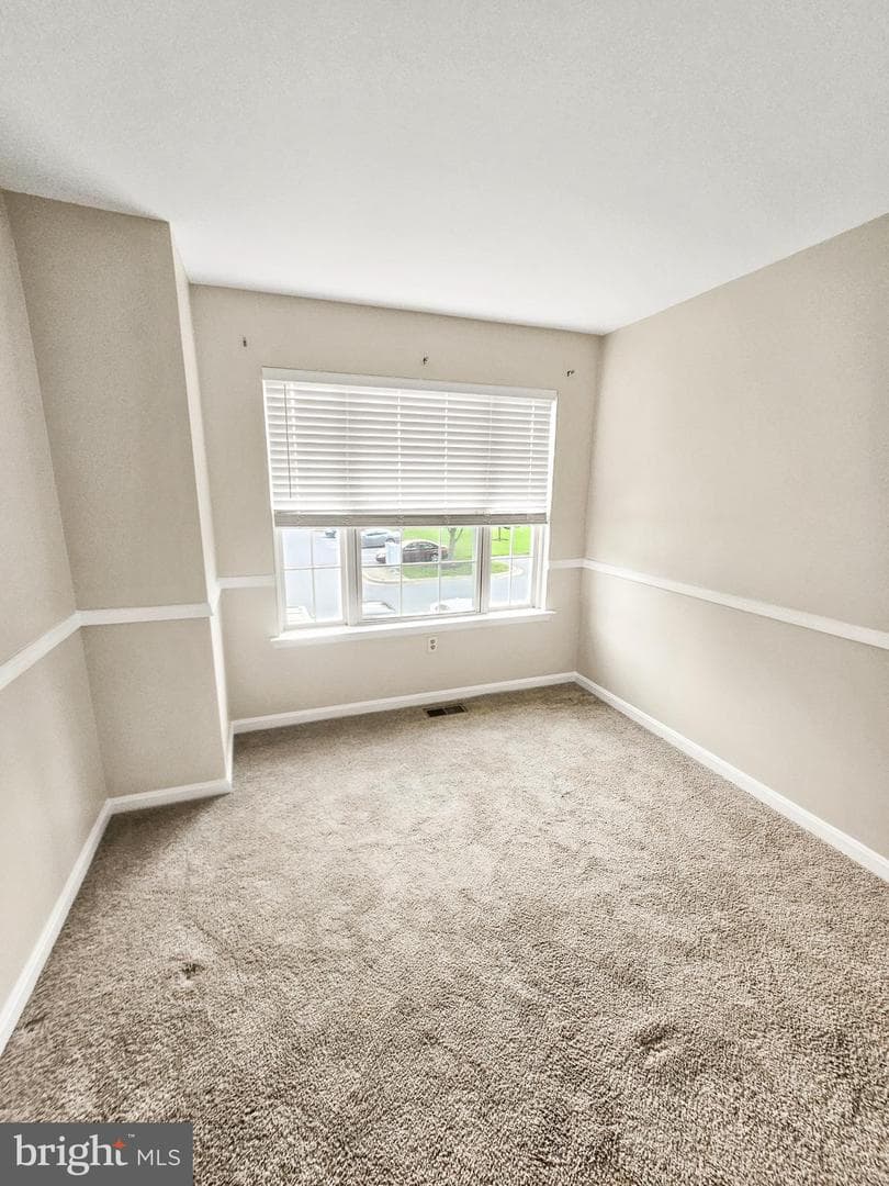 2530 Fernwood Court photo 16