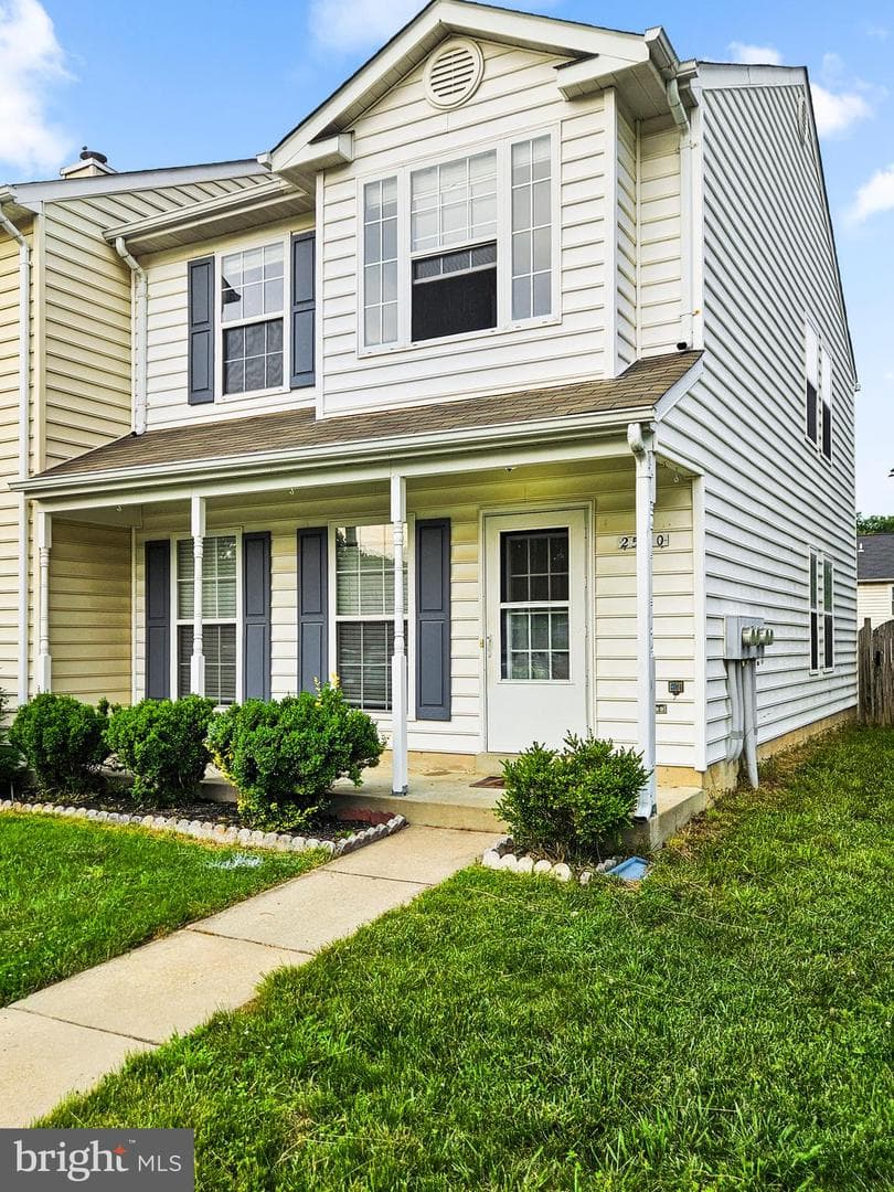2530 Fernwood Court photo 2