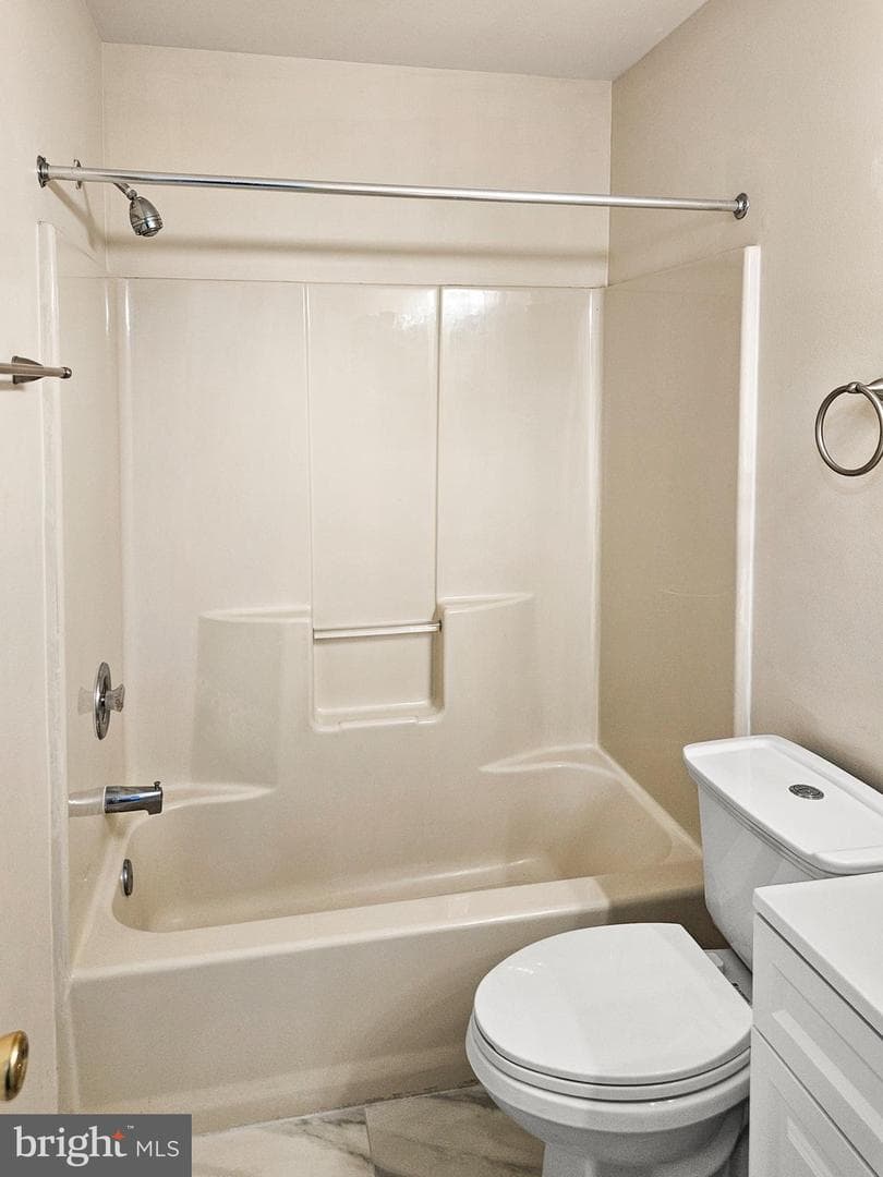 2530 Fernwood Court photo 20