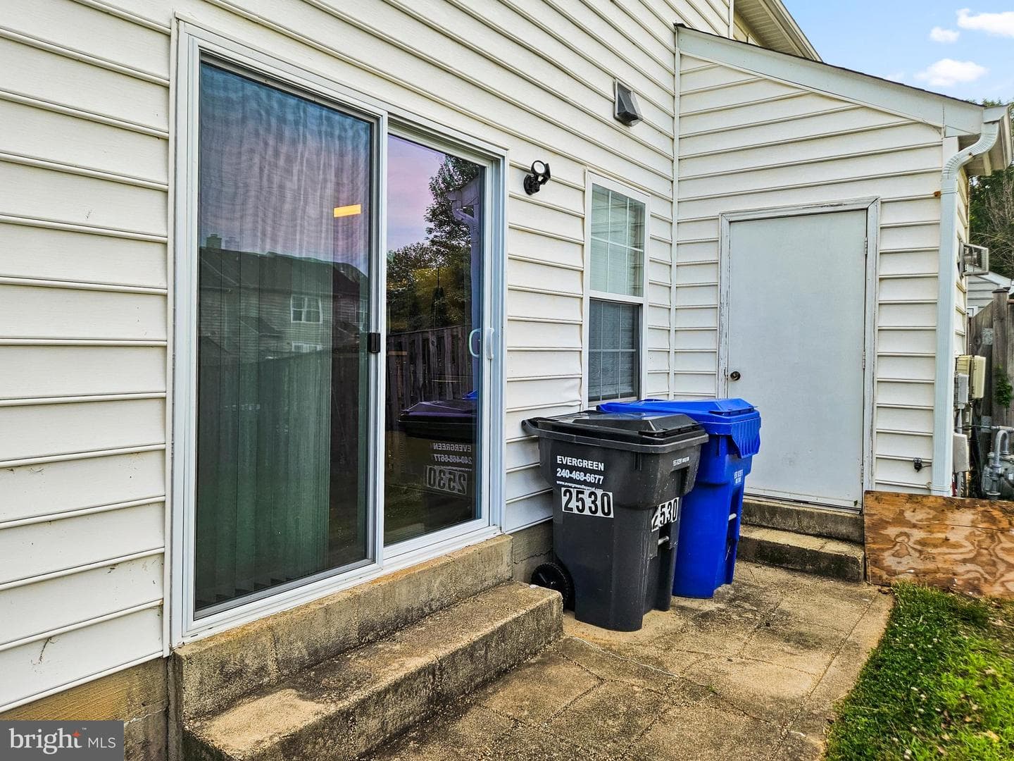 2530 Fernwood Court photo 62