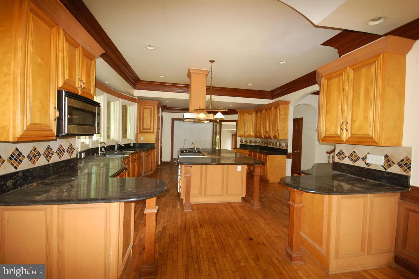 3950 Crestwood Place photo 12