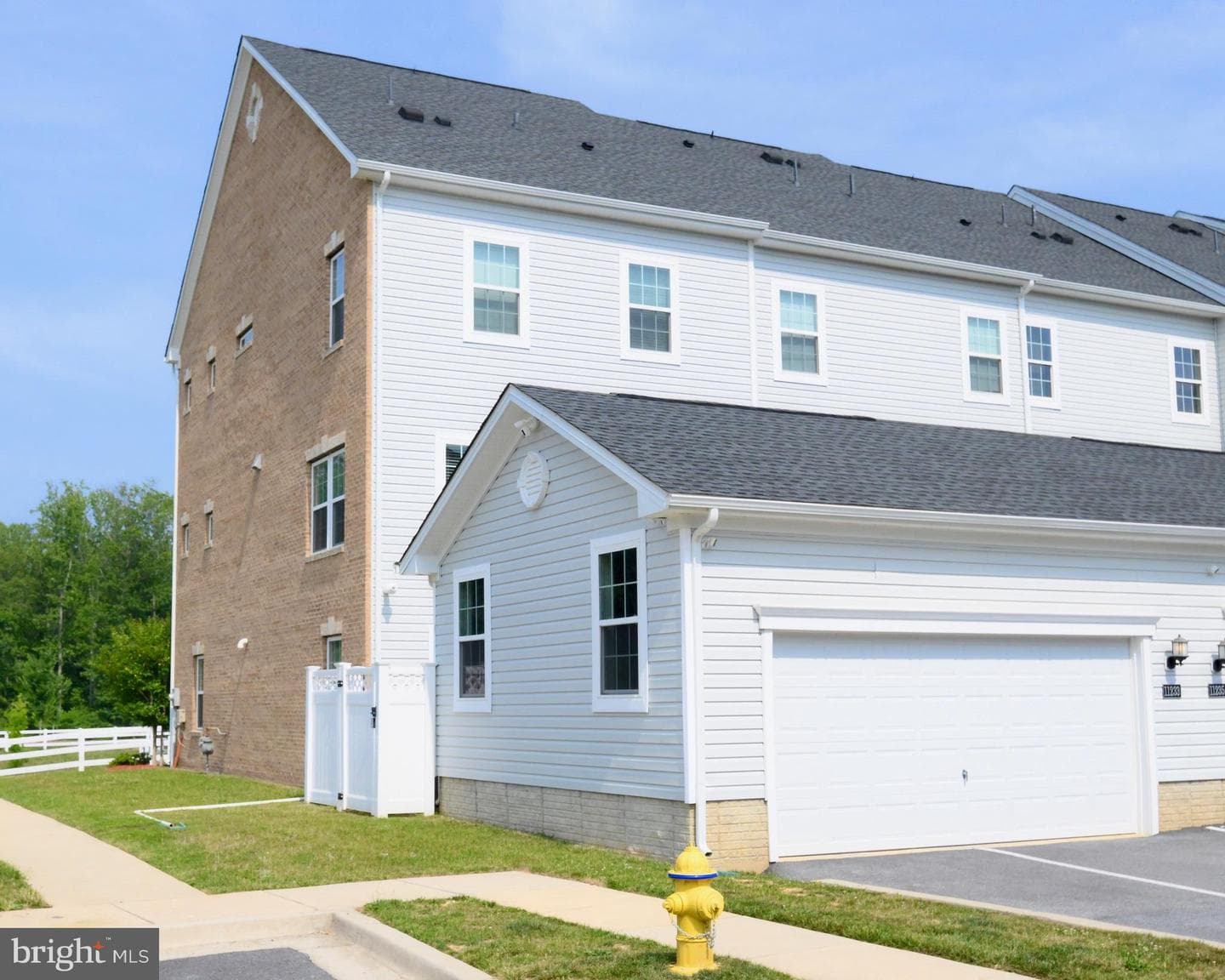 11233 Thackeray Lane photo 8