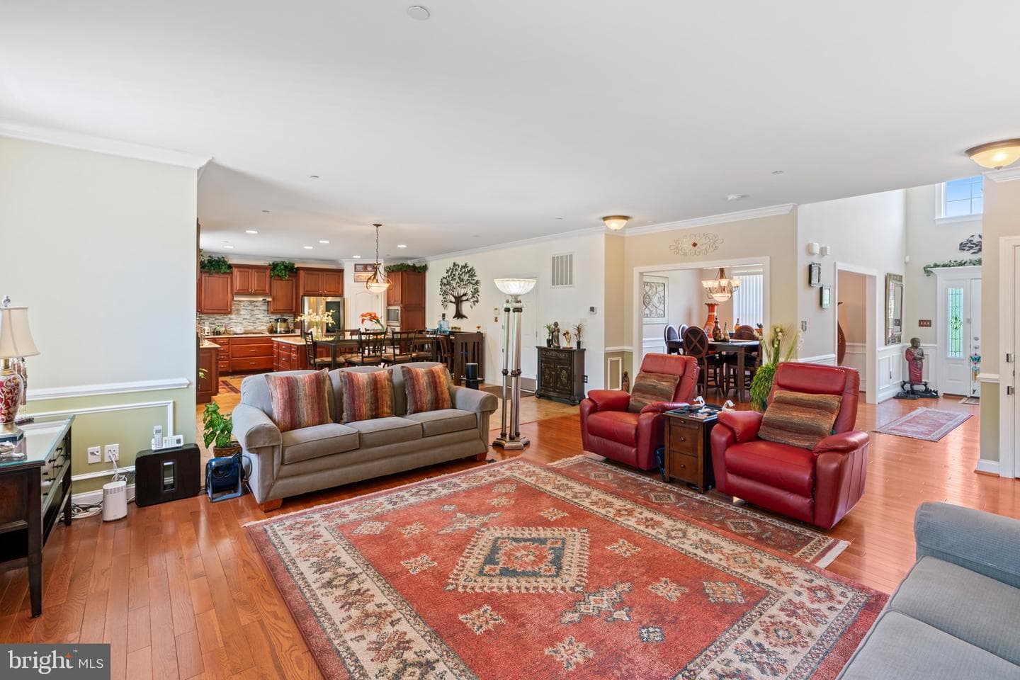 4479 Coachmans Path Court photo 10