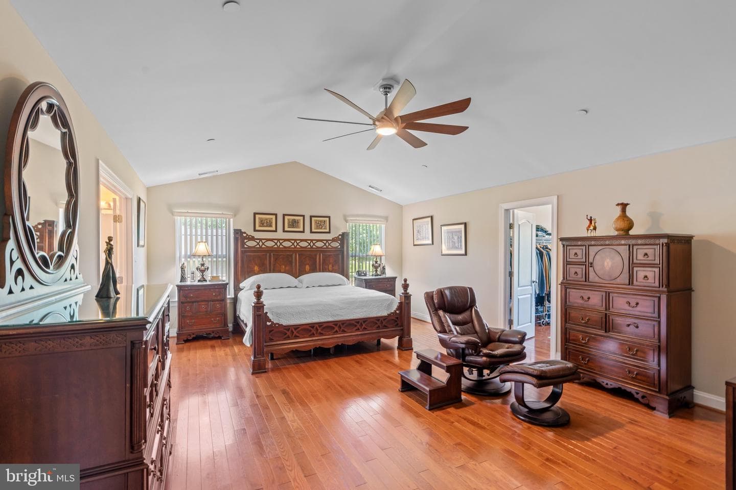 4479 Coachmans Path Court photo 22