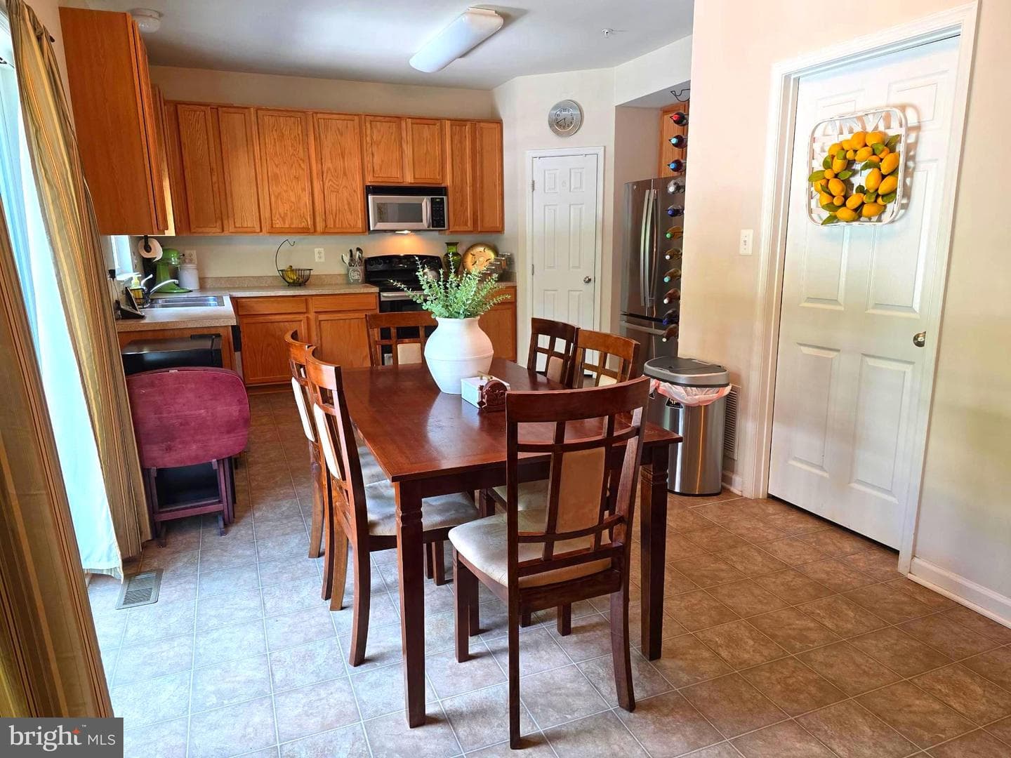 4822 Monterey Court photo 6