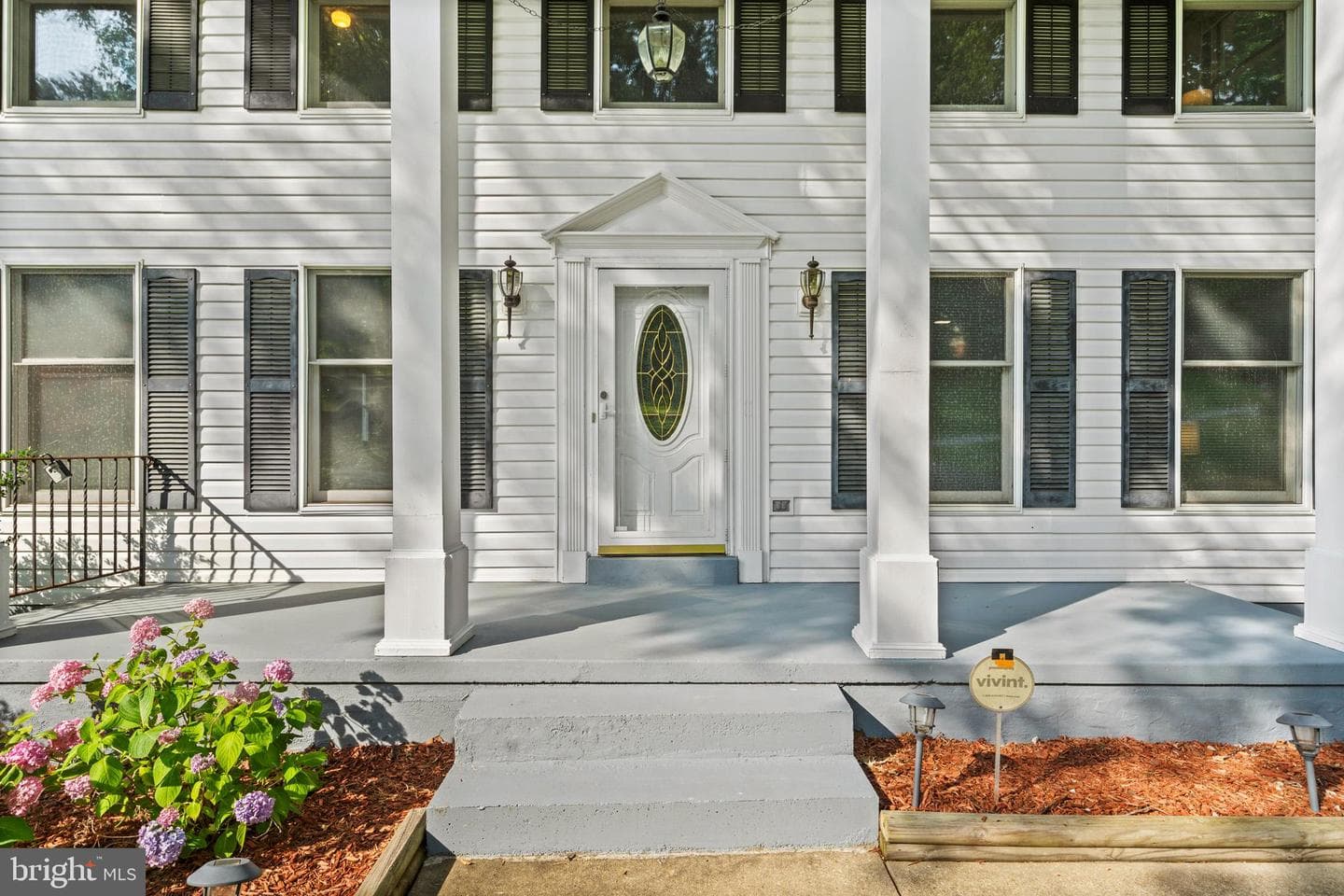3052 Eutaw Forest Drive photo 2