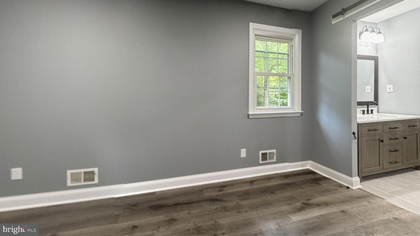 519 Clarks Run Road photo 24