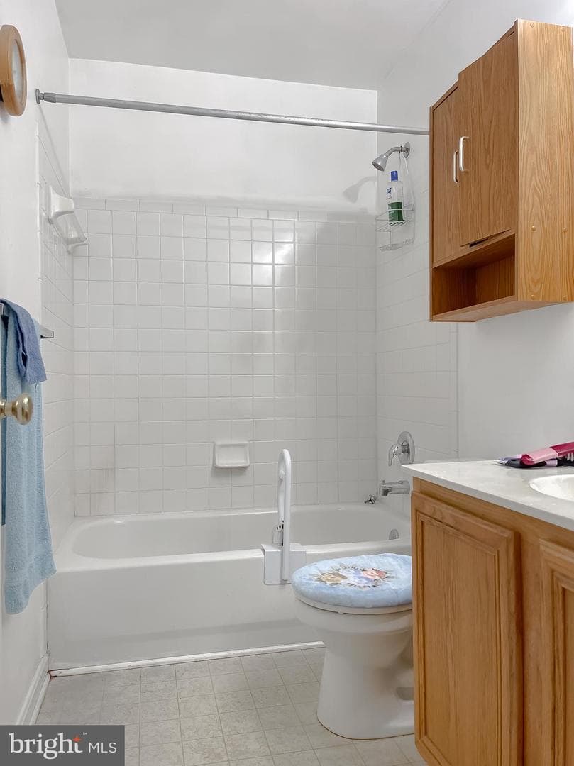 4806 Pasture View Court photo 38