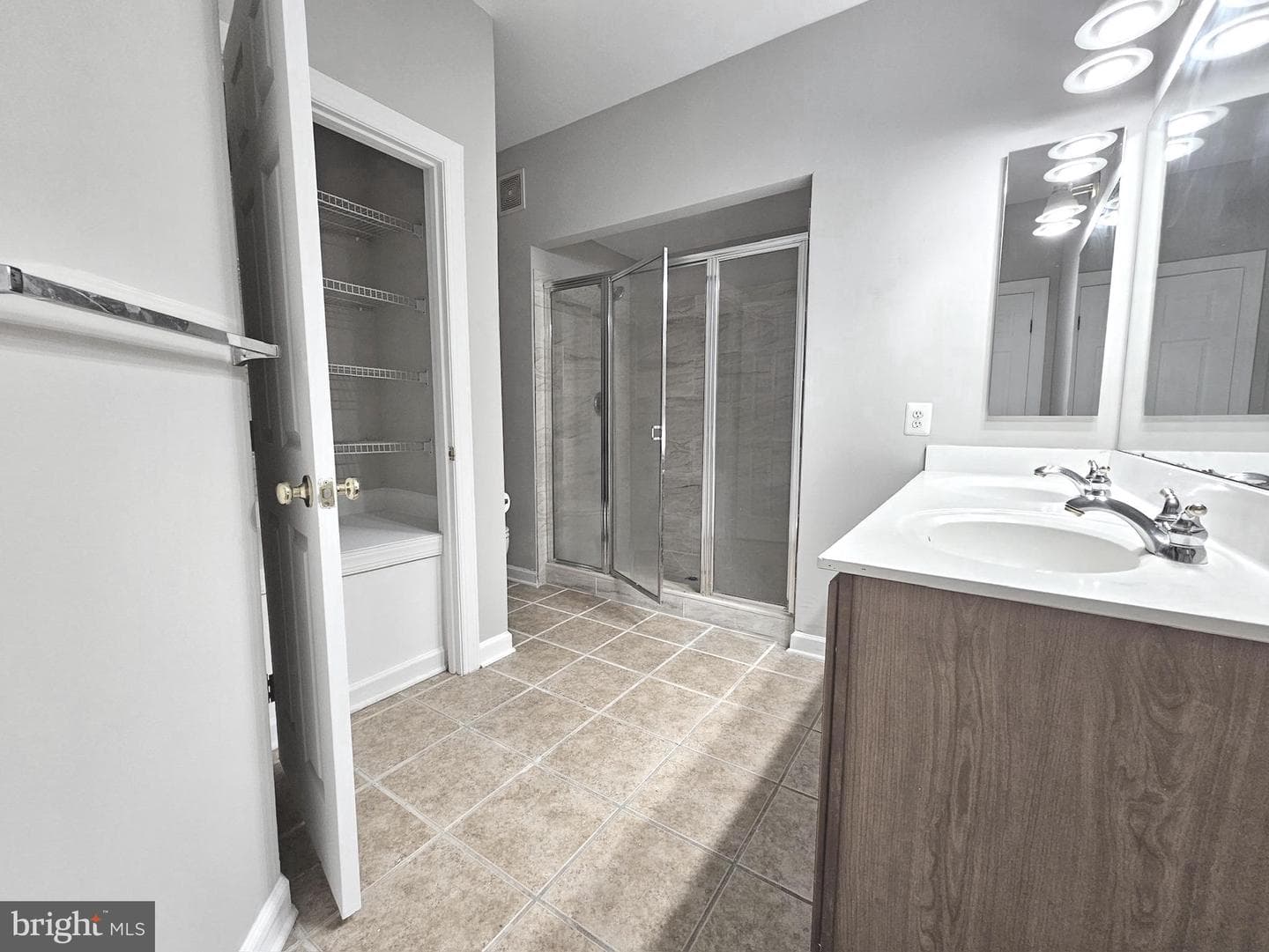 327 Munahan Circle photo 3