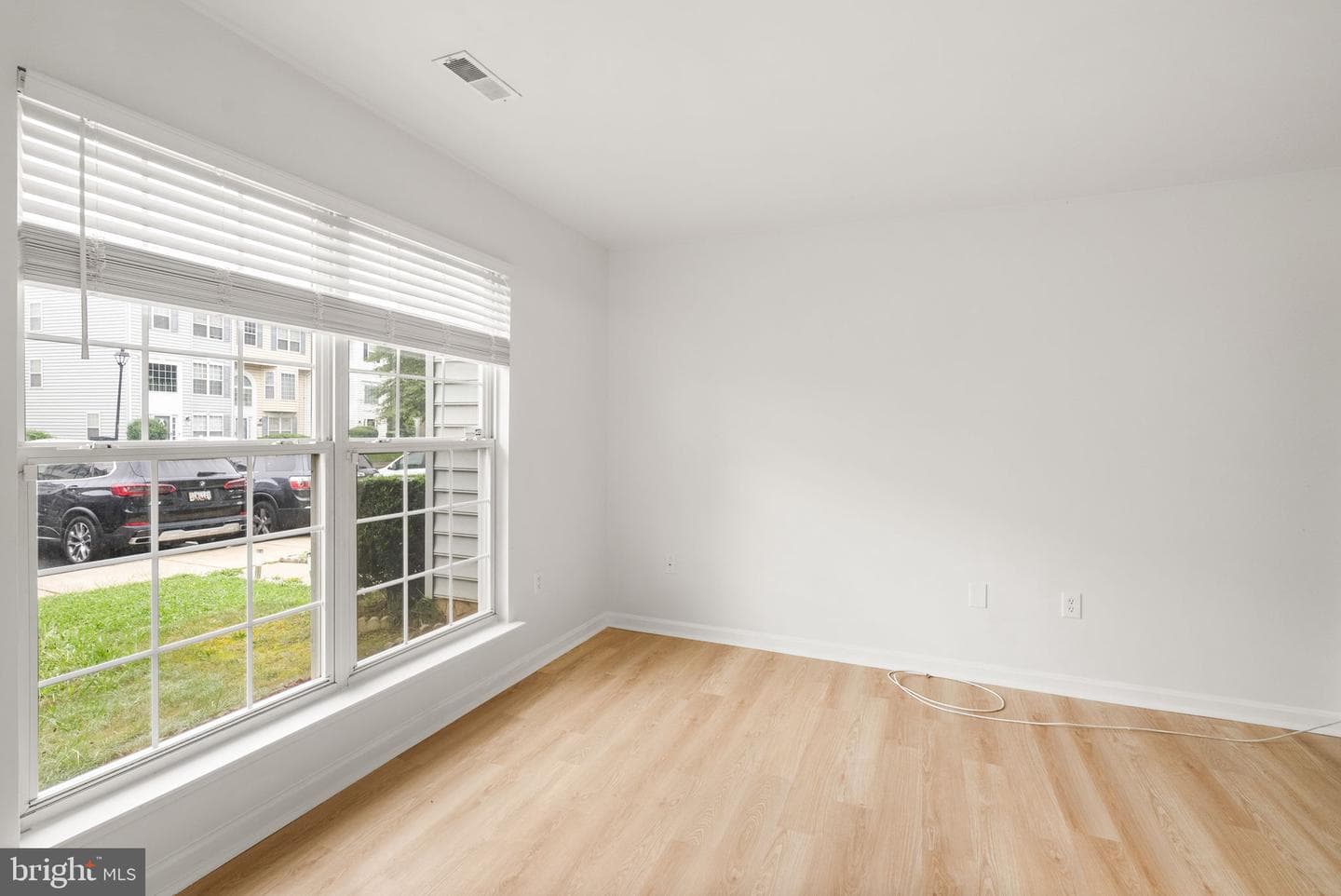 2530 Enterprise Place photo 21