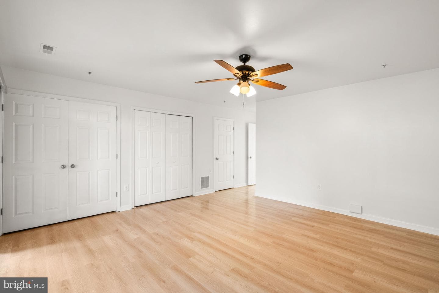 2530 Enterprise Place photo 24