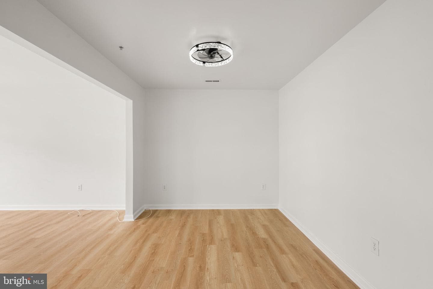 2530 Enterprise Place photo 6