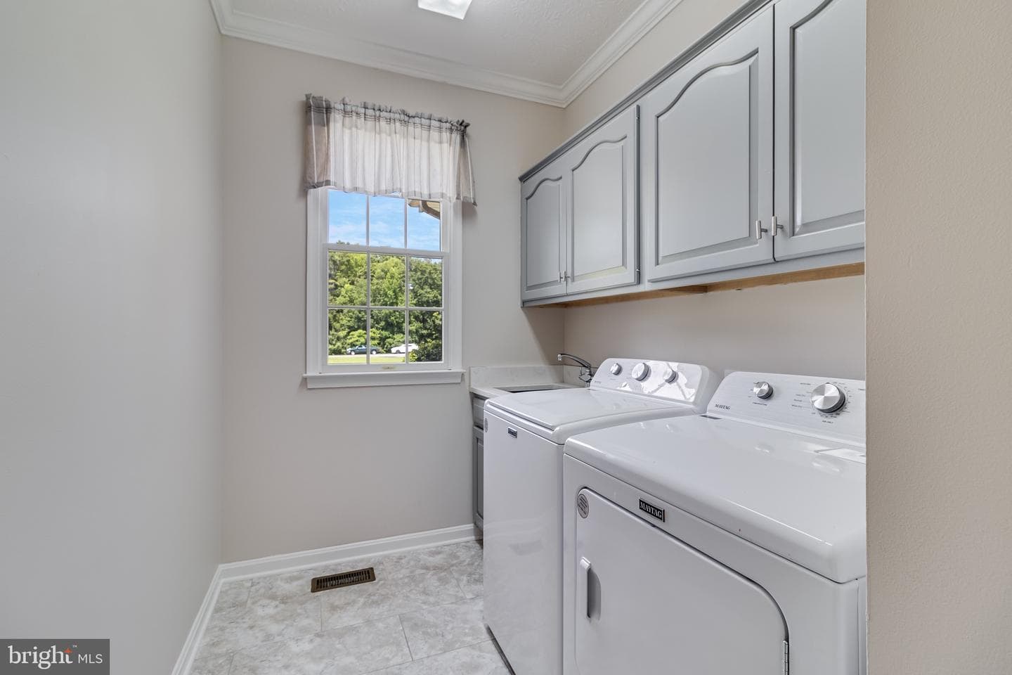 11803 Adrian Lane photo 26