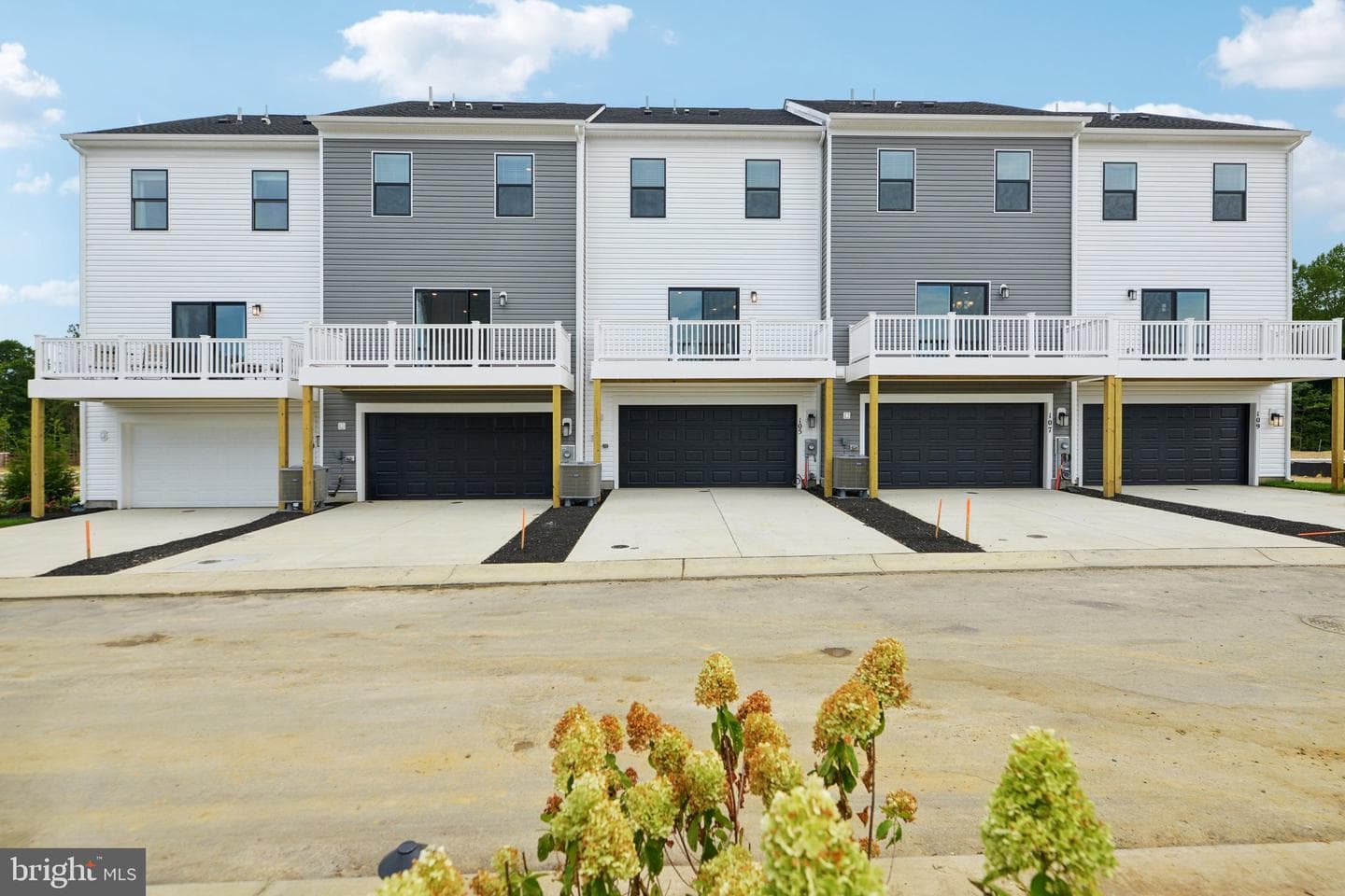 143 Soft Rush Lane photo 46