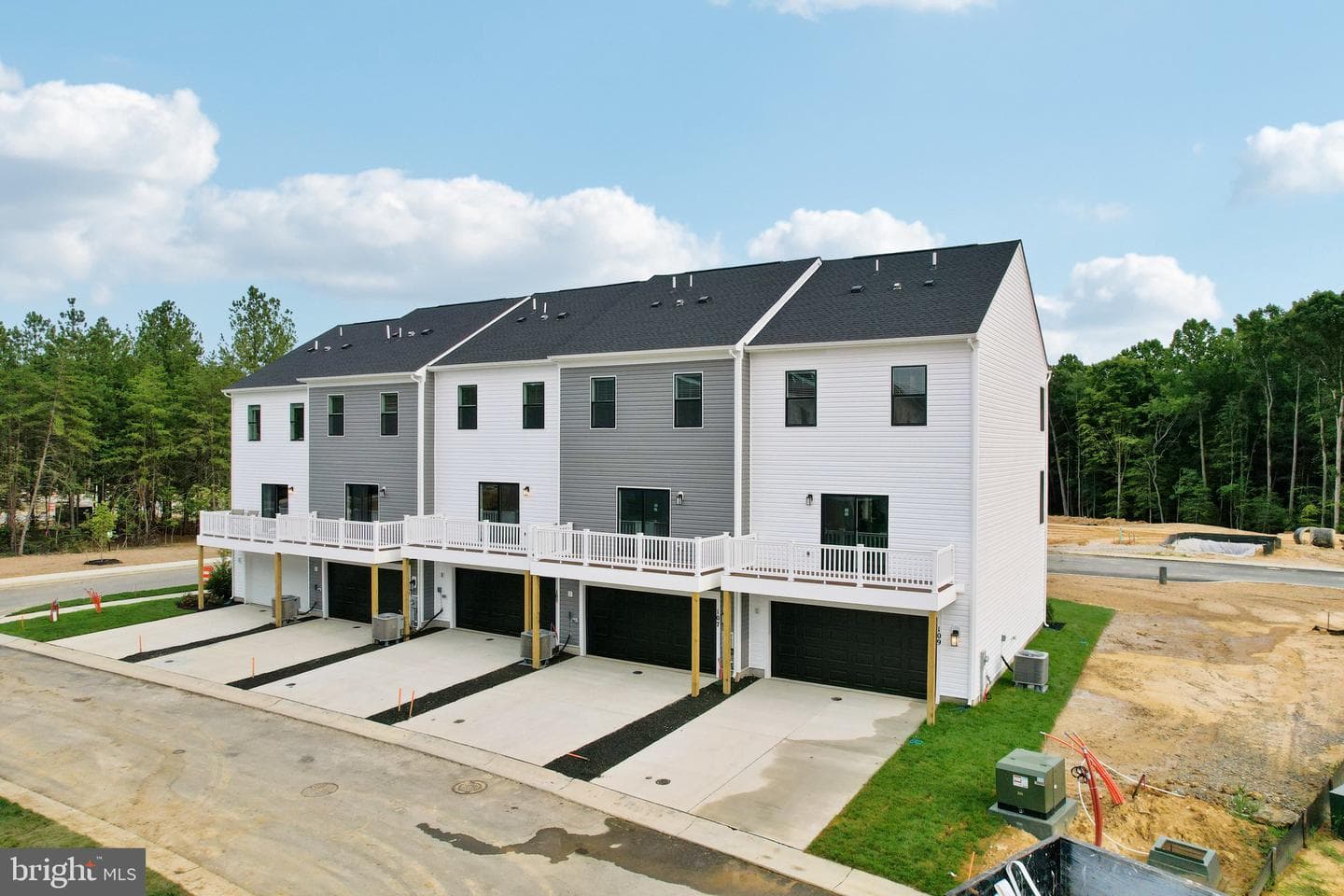 143 Soft Rush Lane photo 64