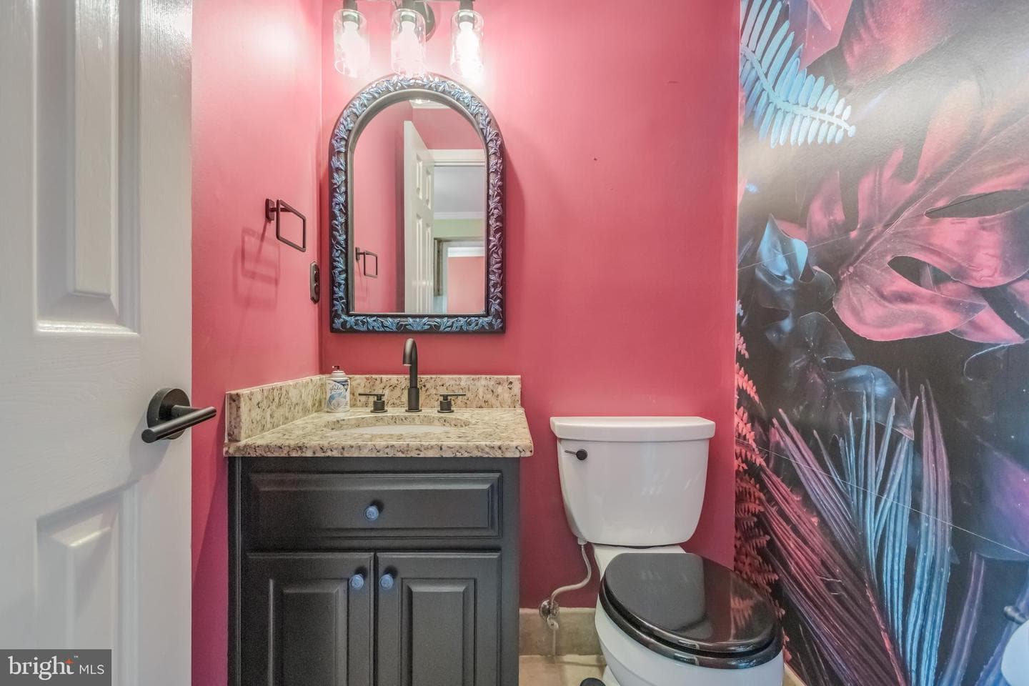 1305 Greenmont Drive photo 11