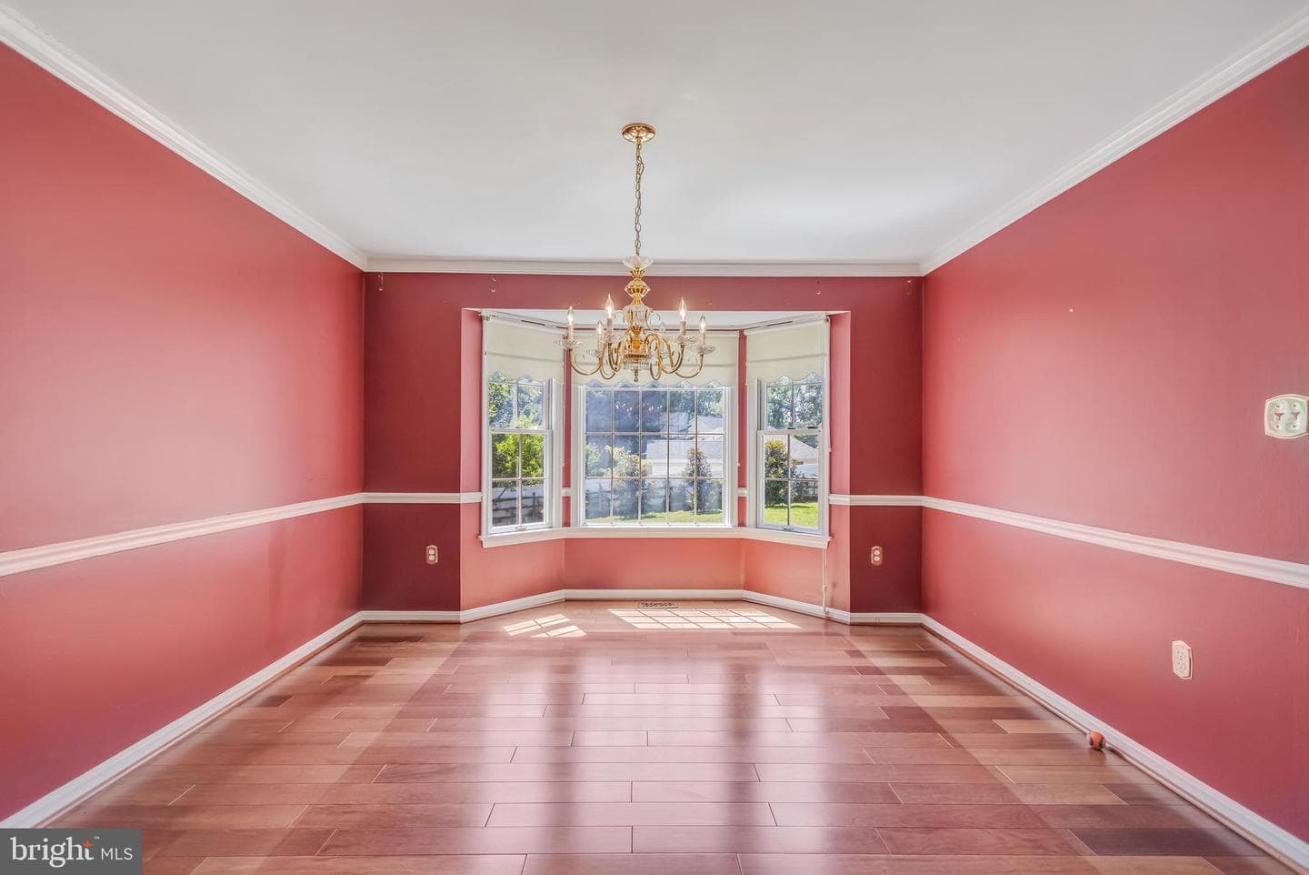 1305 Greenmont Drive photo 6