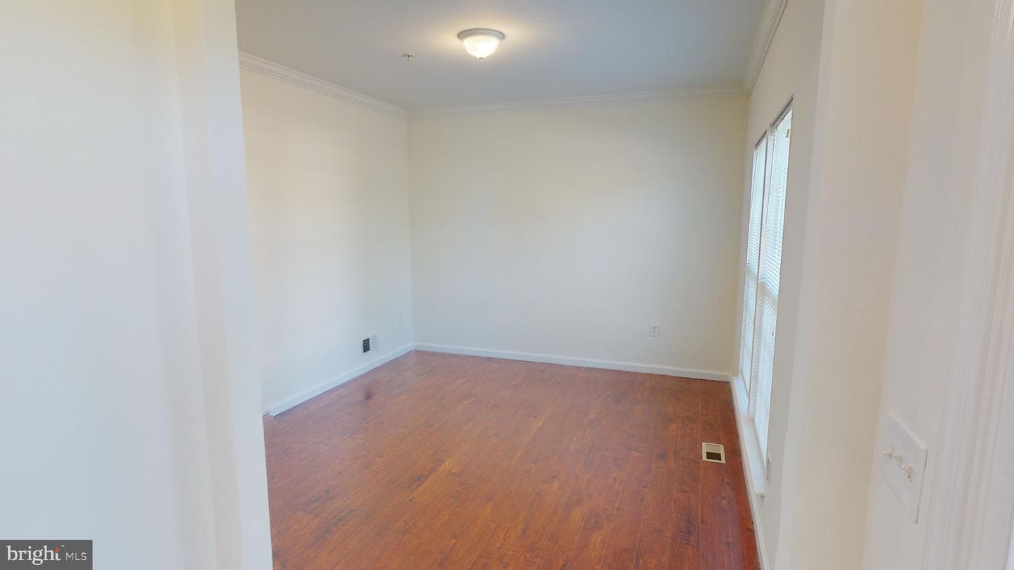 10750 Sourwood Avenue photo 15