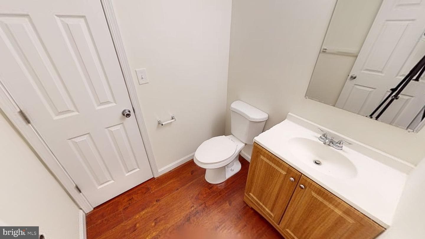 10750 Sourwood Avenue photo 60