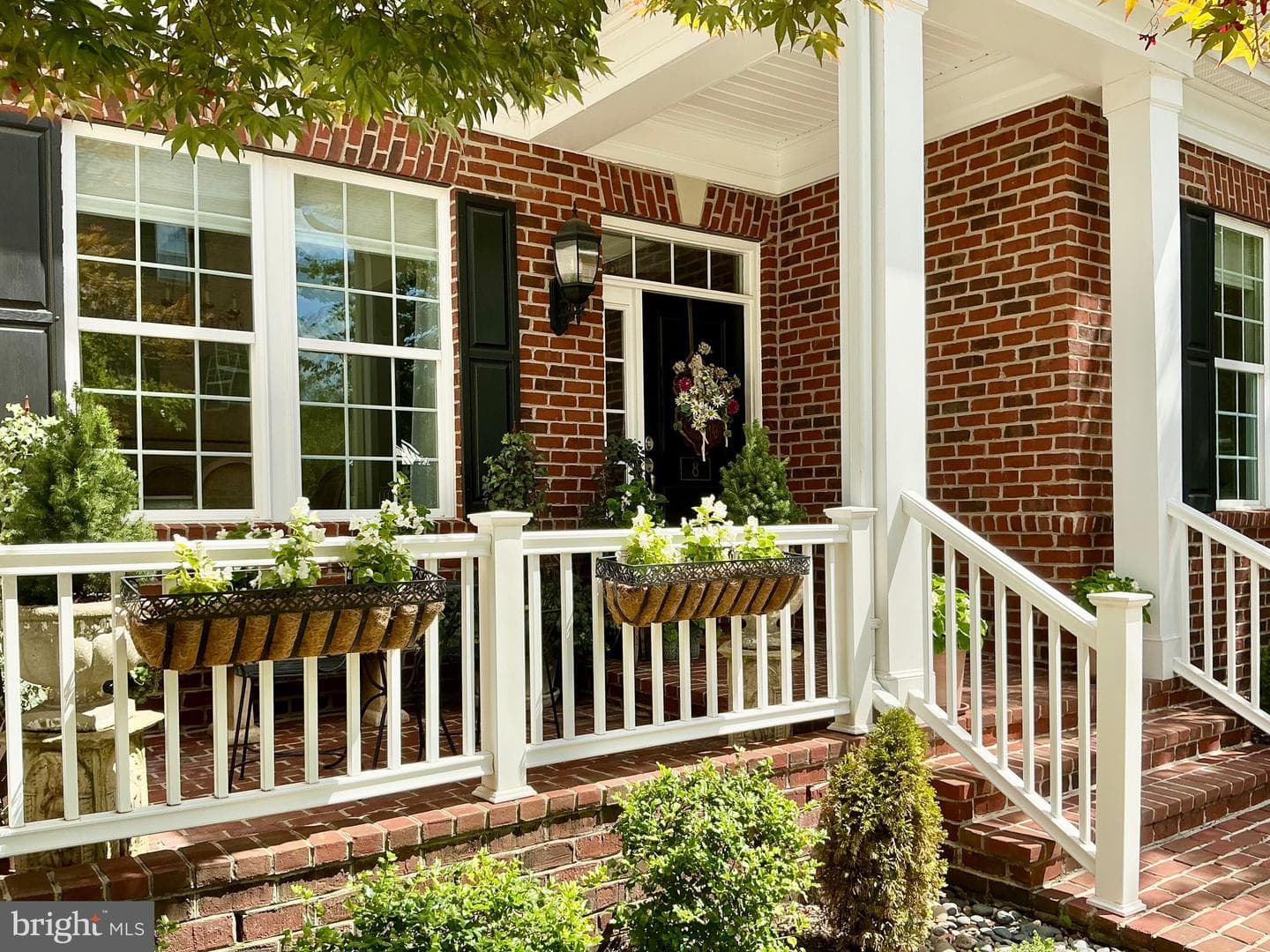 8 Steeplechase Drive photo 3