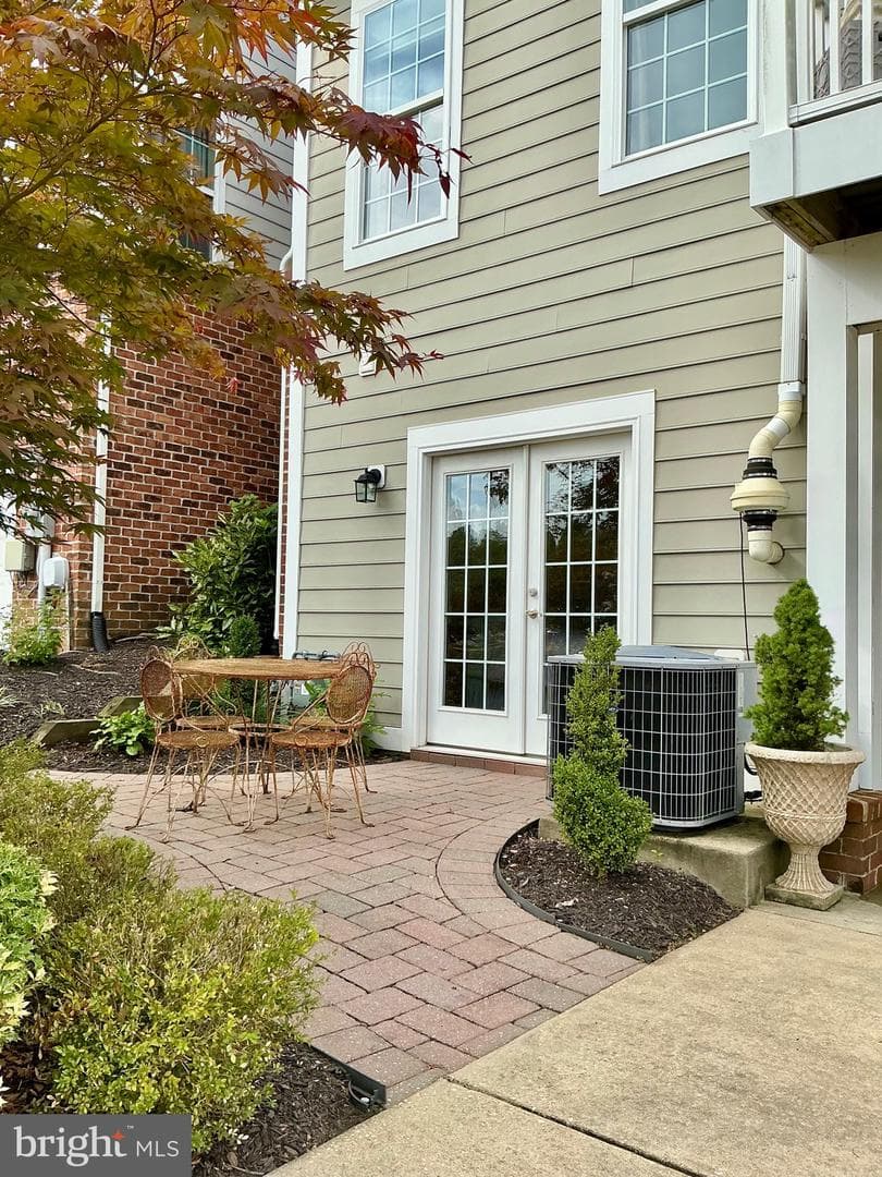 8 Steeplechase Drive photo 49
