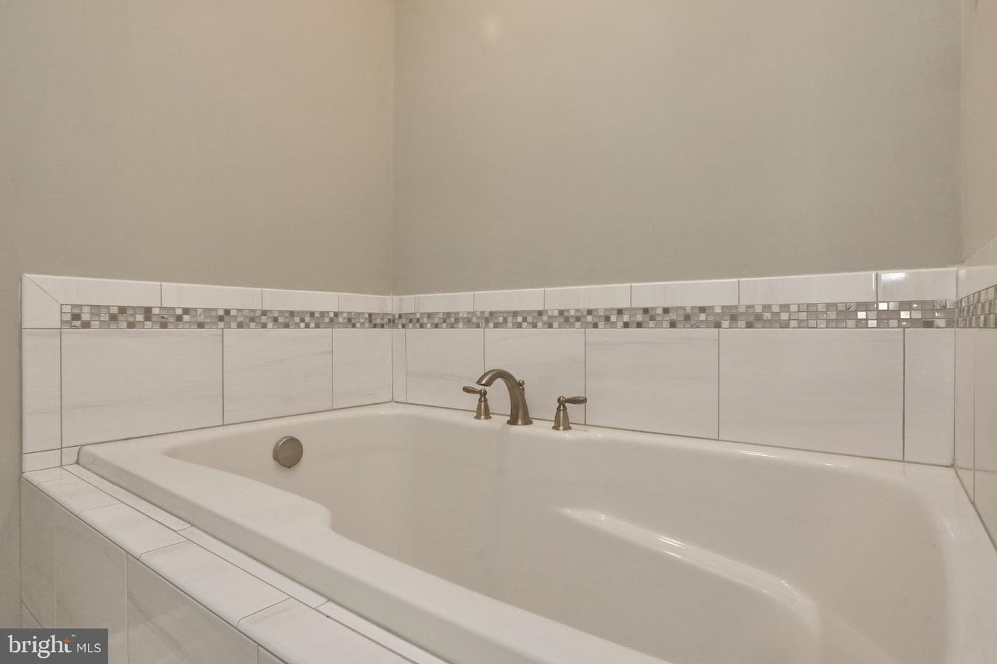 21 Stuart Place photo 42