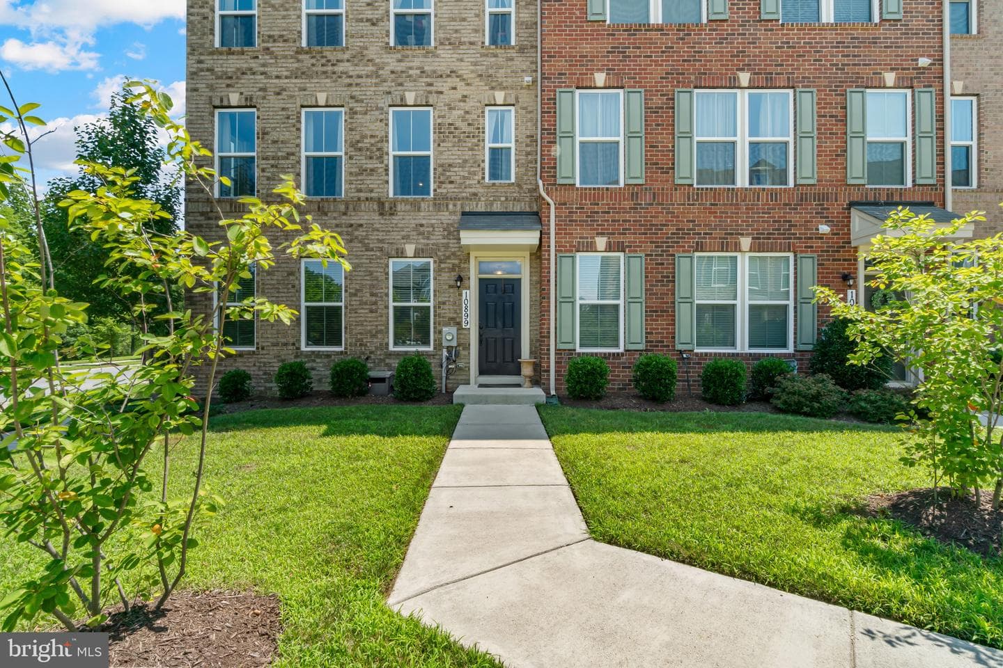 10899 Clerkenwell Alley photo 2