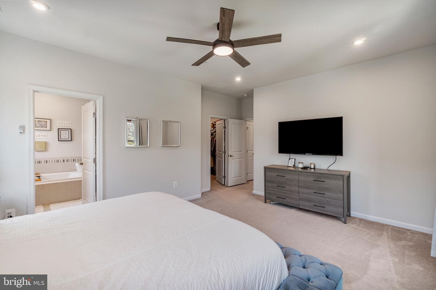 10899 Clerkenwell Alley photo 21