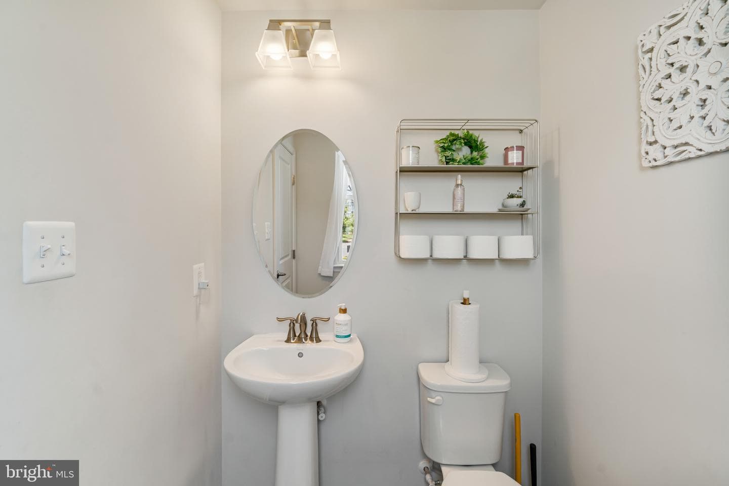 10899 Clerkenwell Alley photo 29