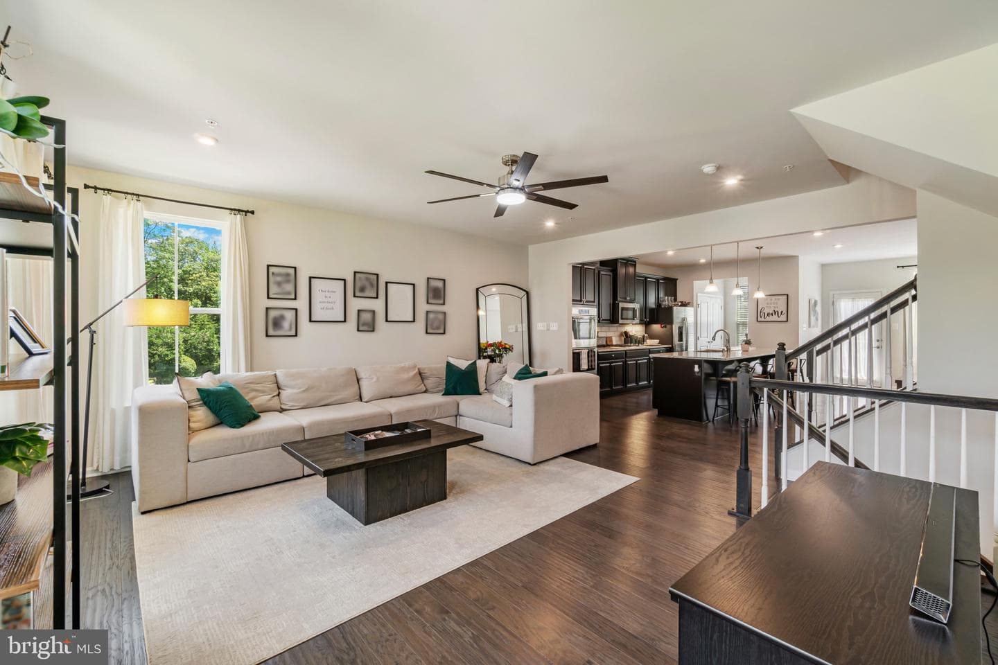 10899 Clerkenwell Alley photo 6