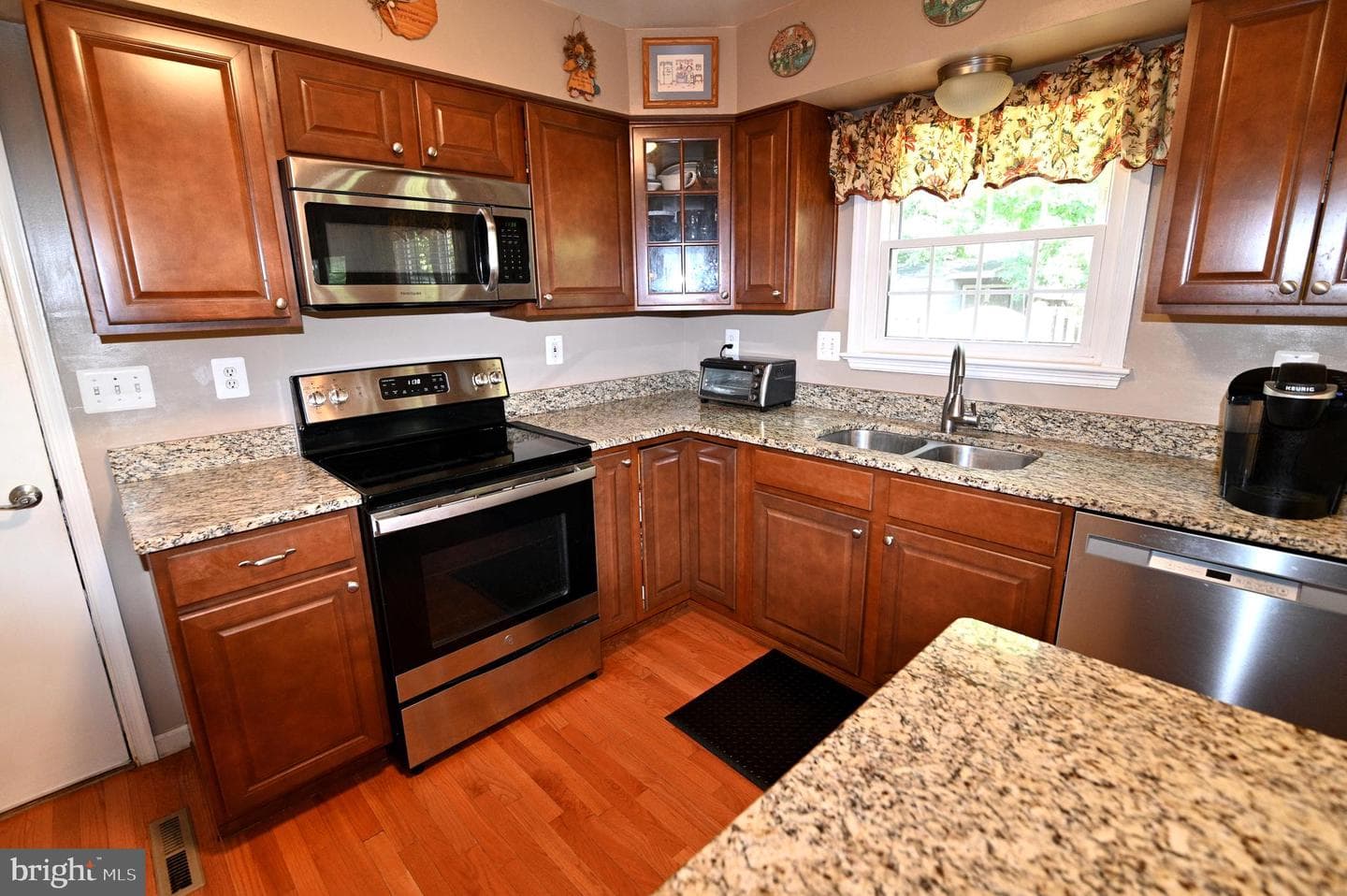6404 Copperhead Court photo 14