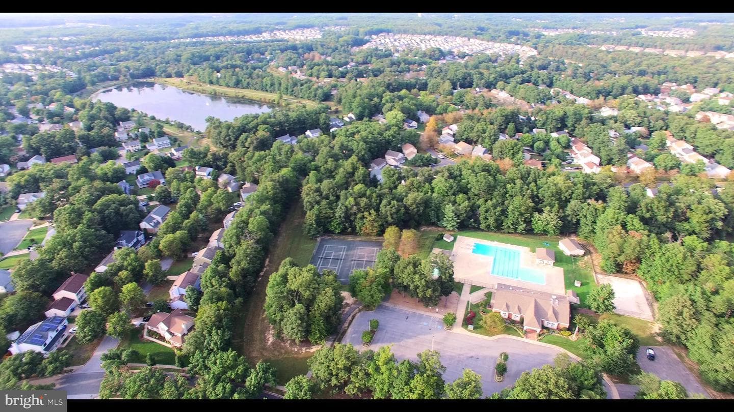 6404 Copperhead Court photo 9