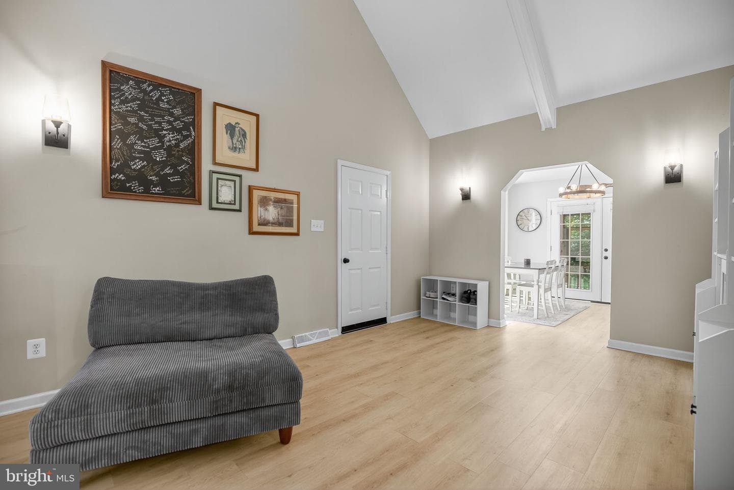 10335 Lorraine Road photo 10