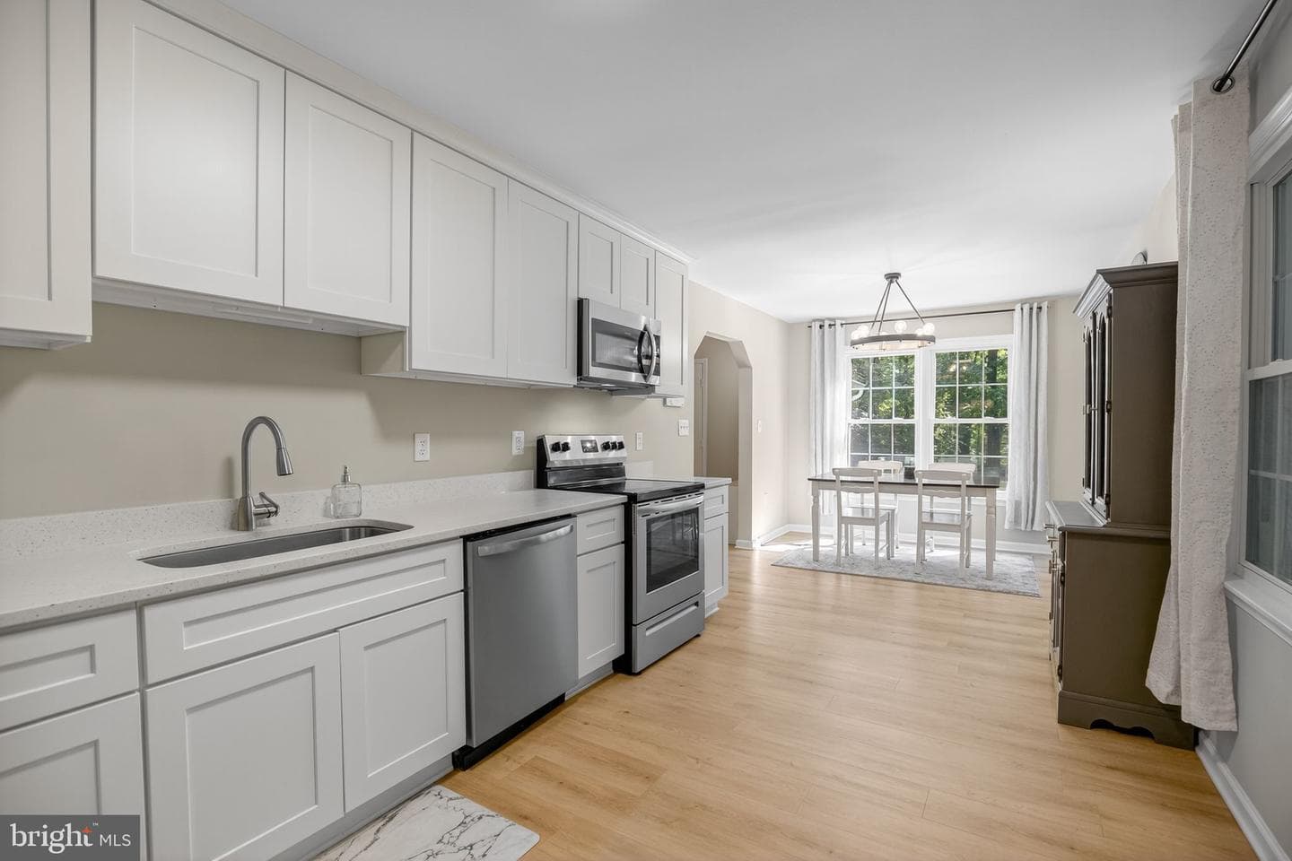 10335 Lorraine Road photo 14