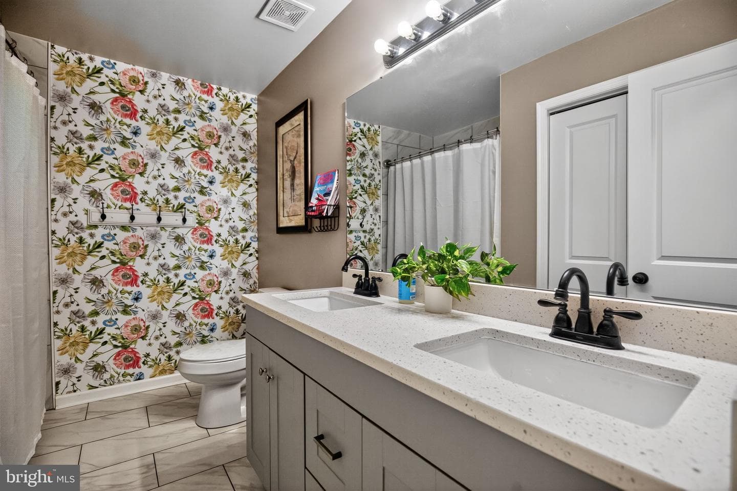 10335 Lorraine Road photo 17
