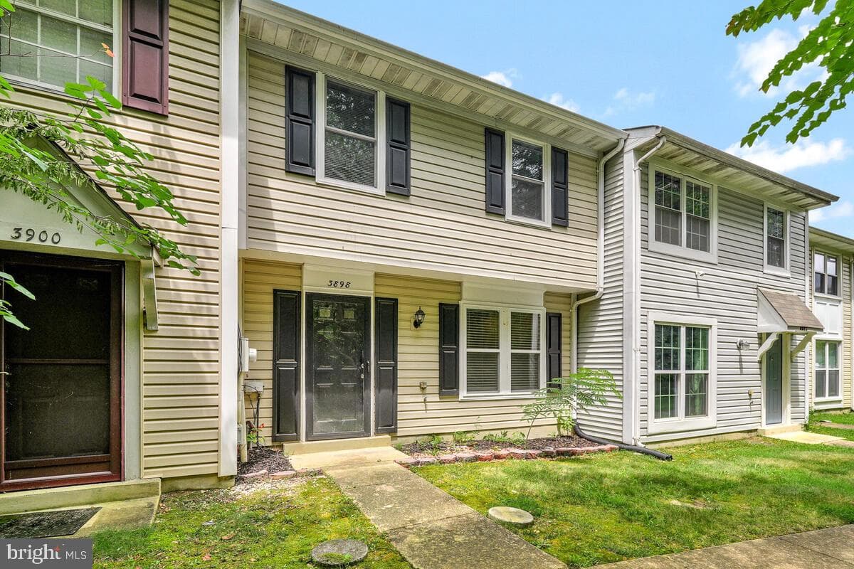 3898 Northgate Place photo 1